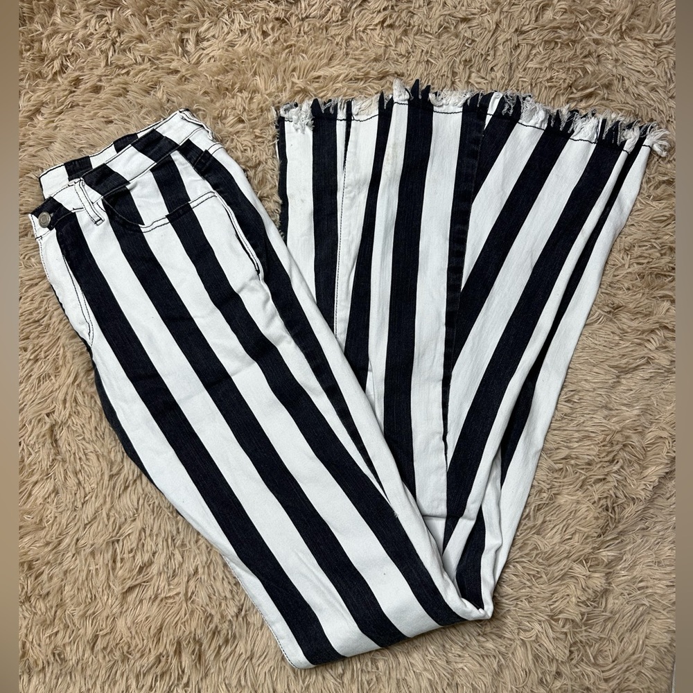 B&W flared jeans